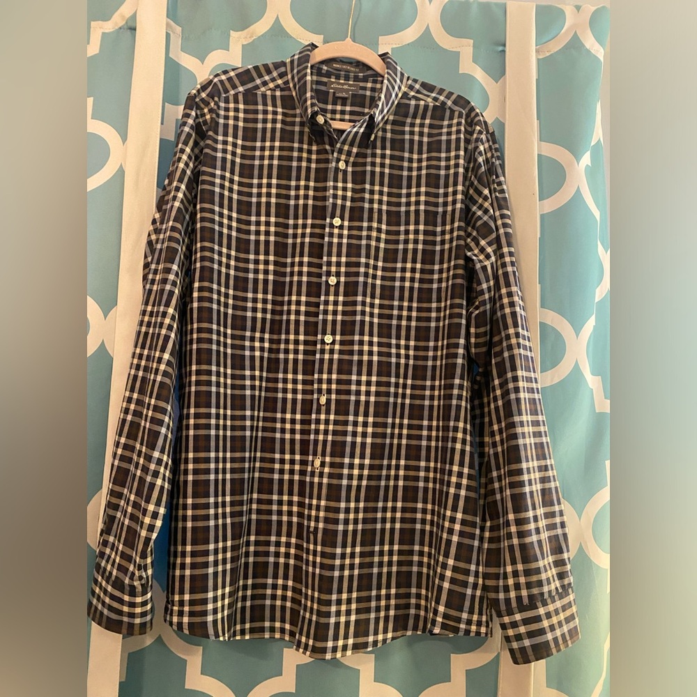 Eddie Bauer men’s plaid button down shirt, size TL